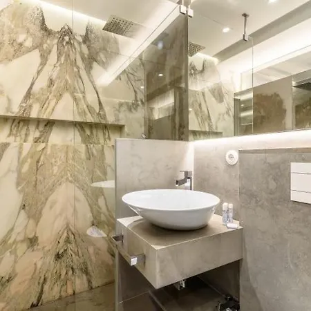 Guestready - Luxury Flat At Lisbon's Downtown * Lisbon